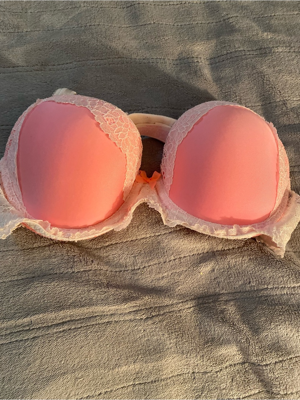Victoria's Secret Pink Lace-Trim Push-Up Bra